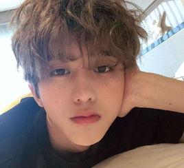 蔡徐坤直播爆料黄明昊视频,黄明昊神秘视频背后的故事